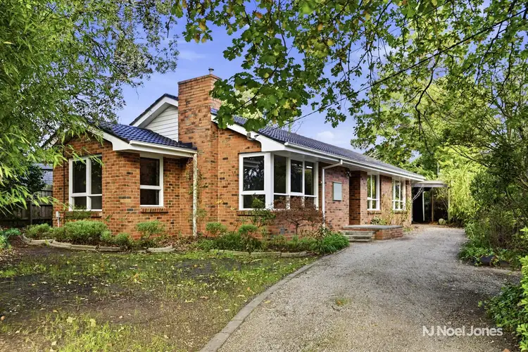 26 Hillview Drive