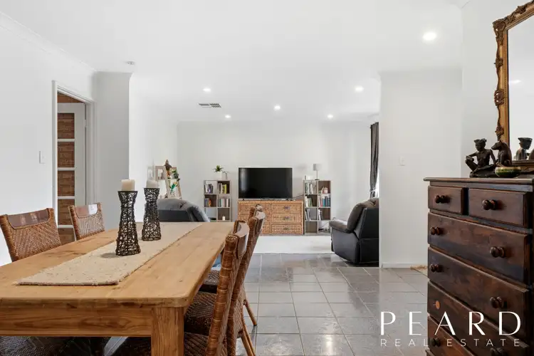 7 Utah Grove