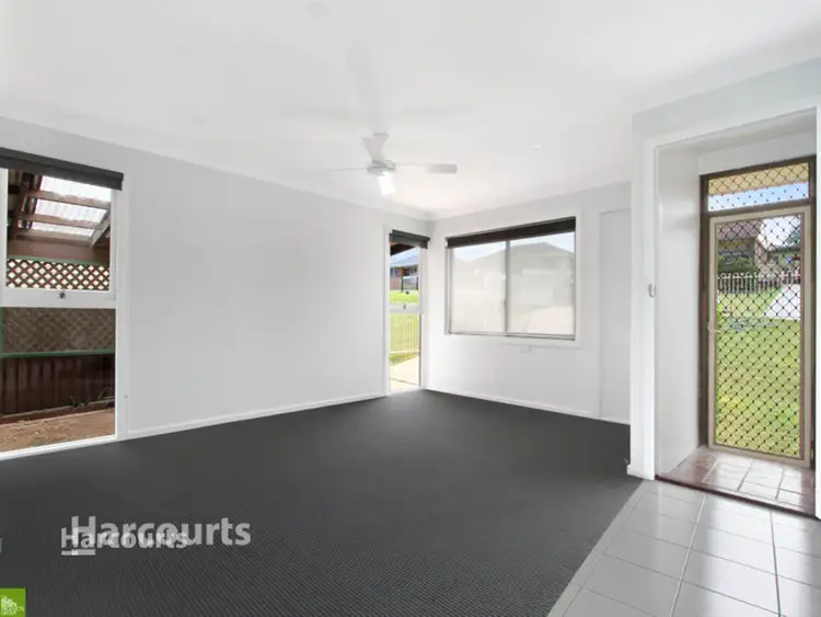 52 Galong Crescent