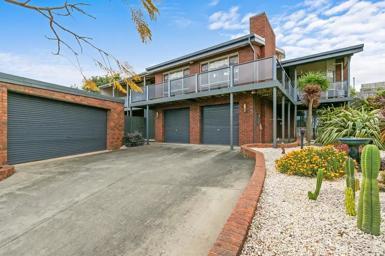 5 Ashwood Court