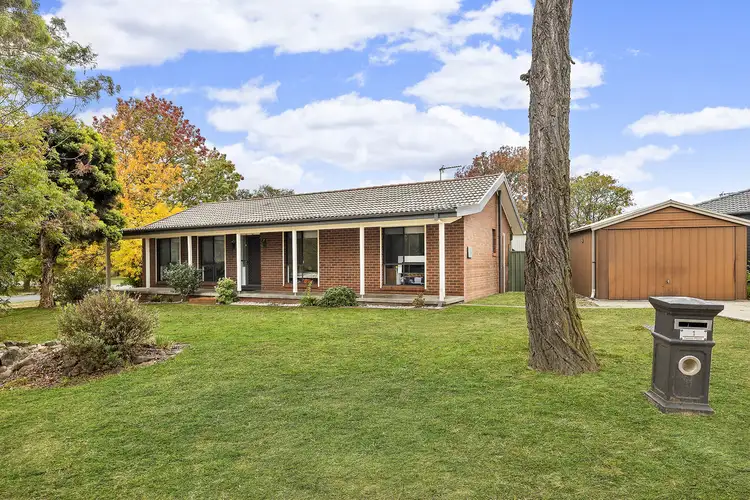 1 Fernie Place