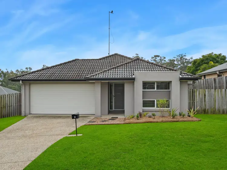 3 Cinderwood Court