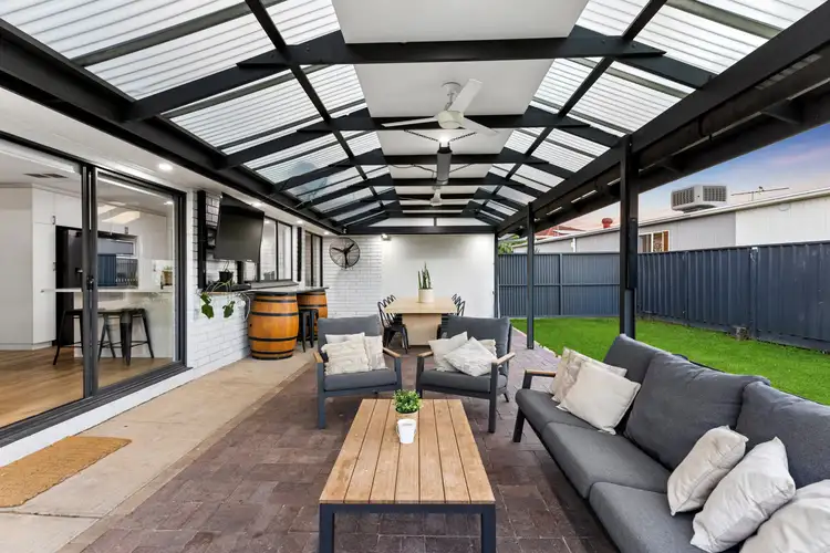 3 Gale Court