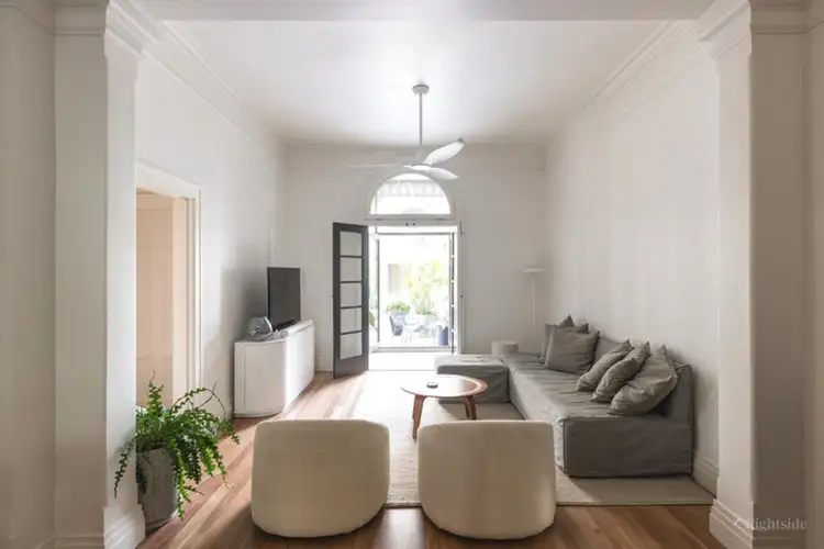 7 South Steyne