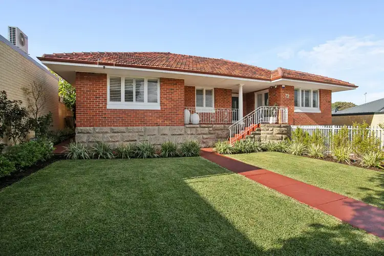 72 Peninsula Road
