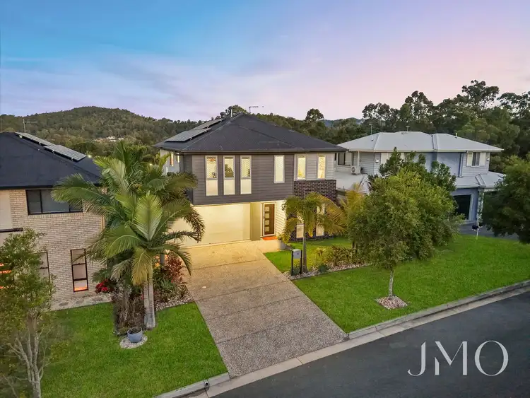 38 Hunter Street