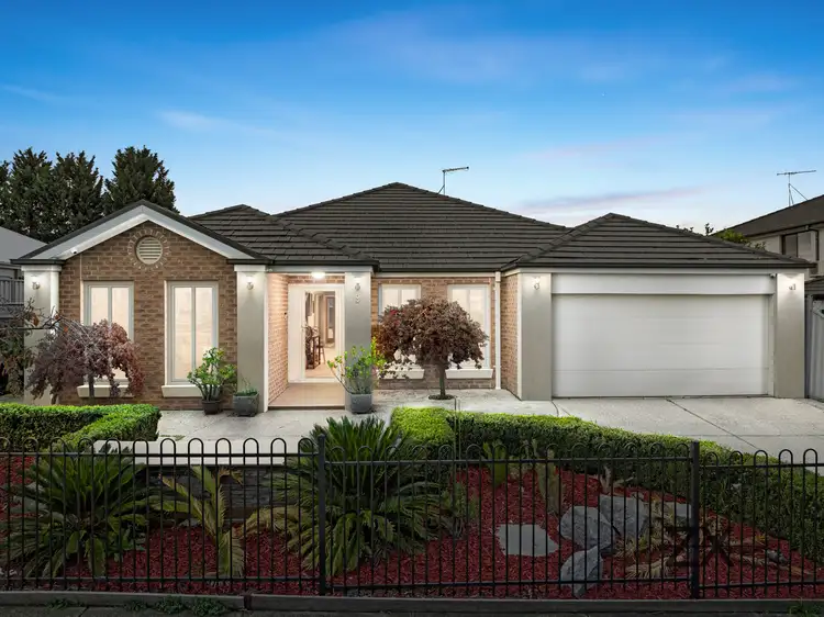 9 Hayston Boulevard