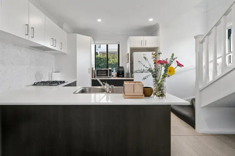 40 Lachlan Road