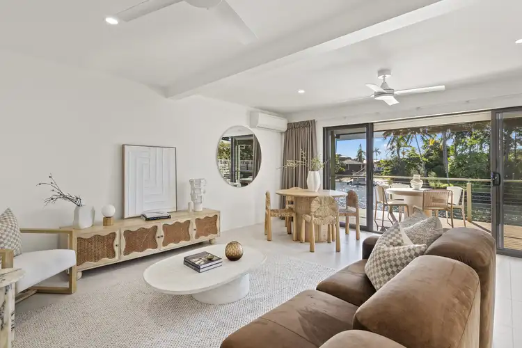 33-39 Hooker Boulevard