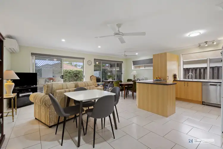 13-15 Kingston Drive
