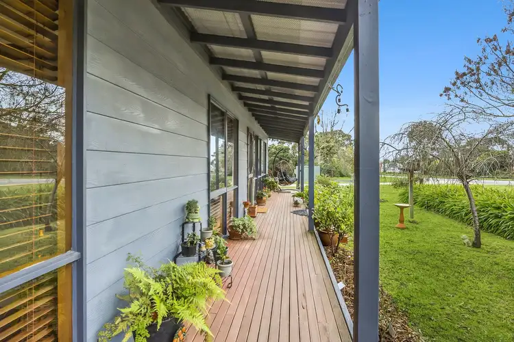 76 Strachan Street