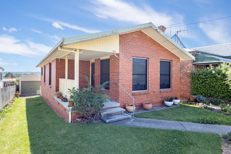 353 Howick Street
