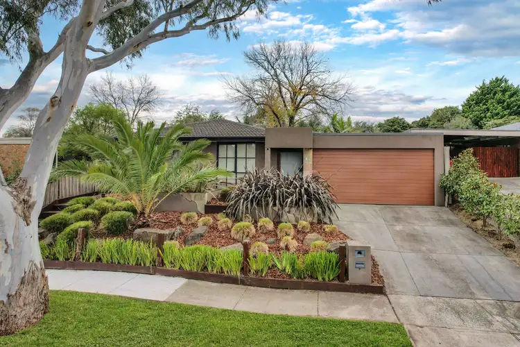 34 Leonard Drive