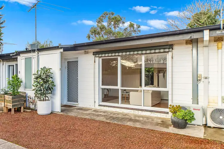 12 Muir Street