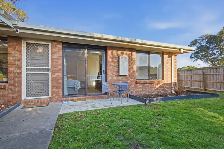2 Barbor Court