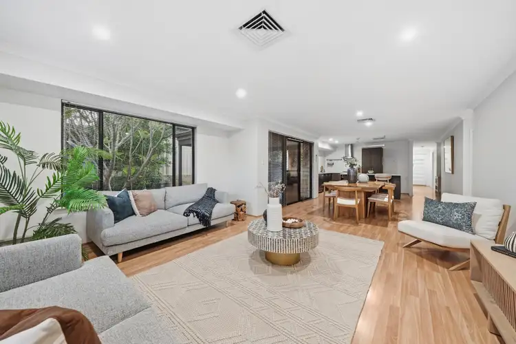 3 Cortona Grove