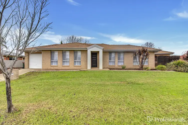 31 Woomera Place