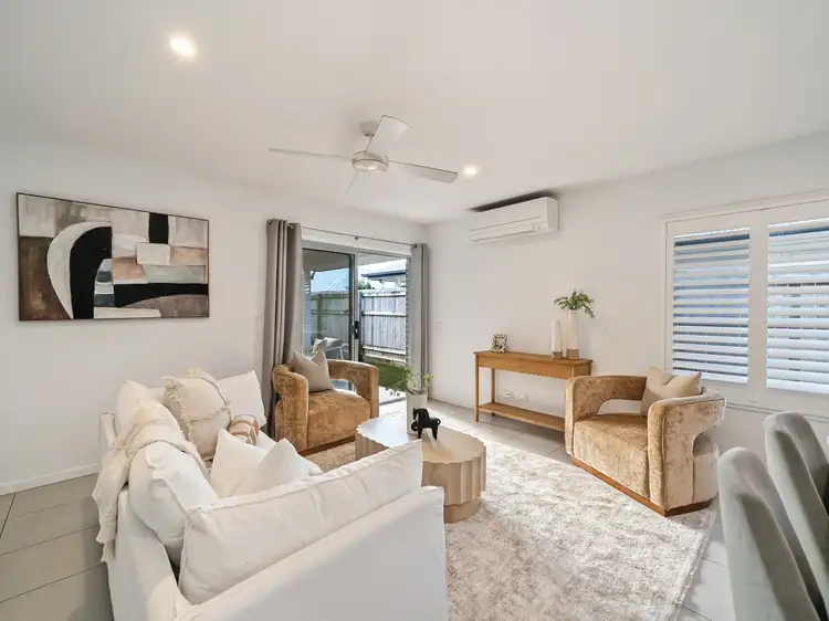 11 Rowley Street