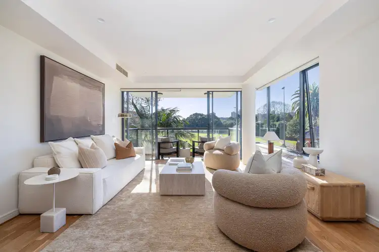 1A Clement Place