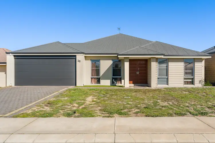38 Diamond Gardens