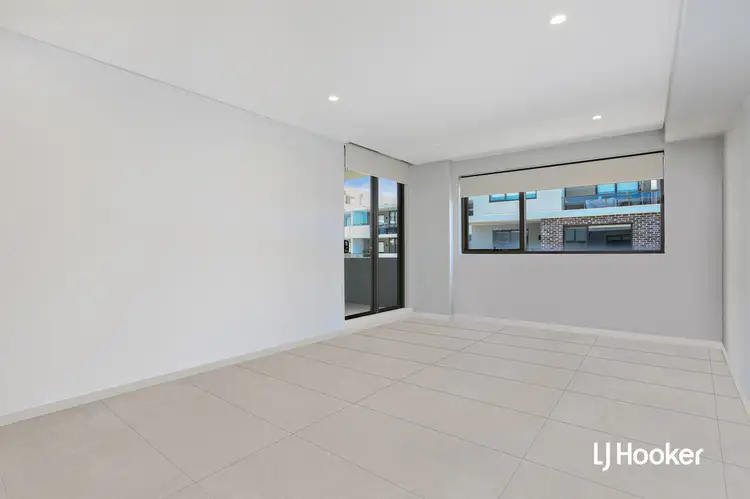 37B Manchester Drive