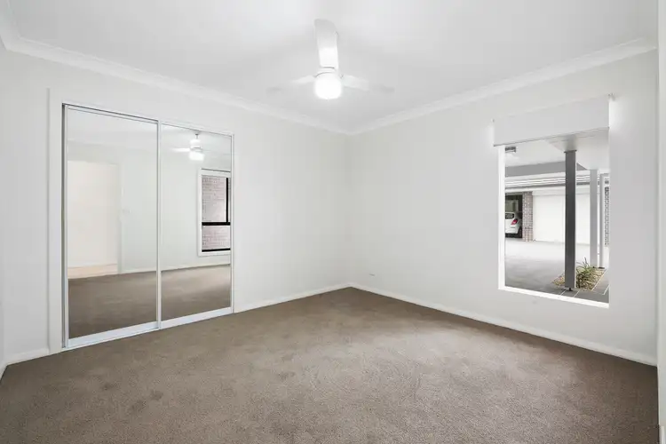 4 Toorak Court