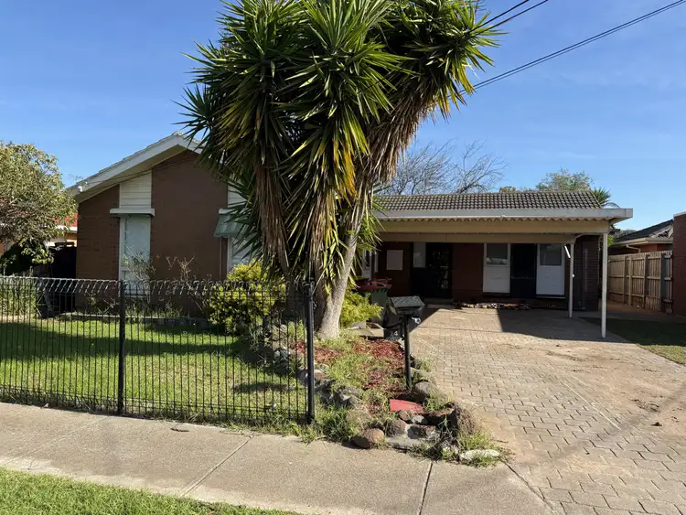 24 Hafey Crescent