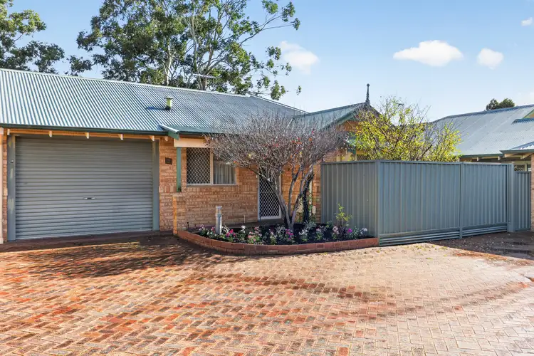 4 Alder Court