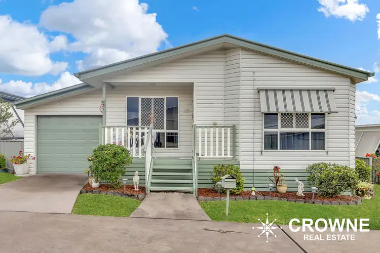 102A Moores Pocket Road