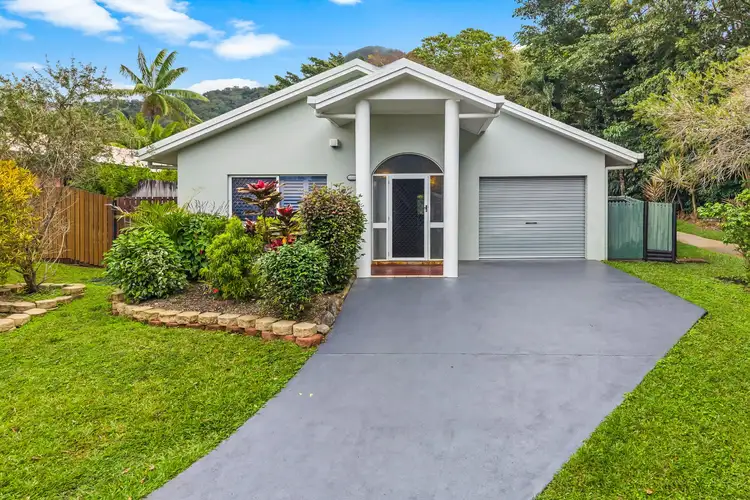 15 Melia Close