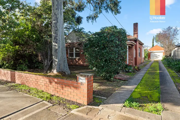 70 Canterbury Avenue