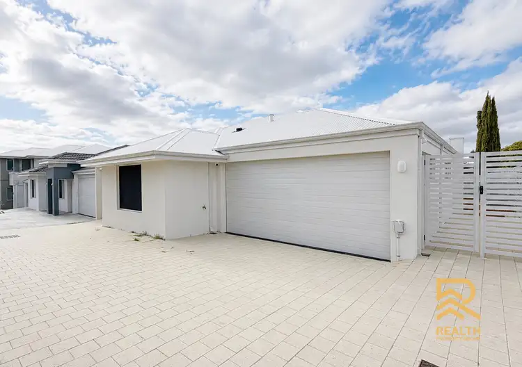 64A Chapman Road
