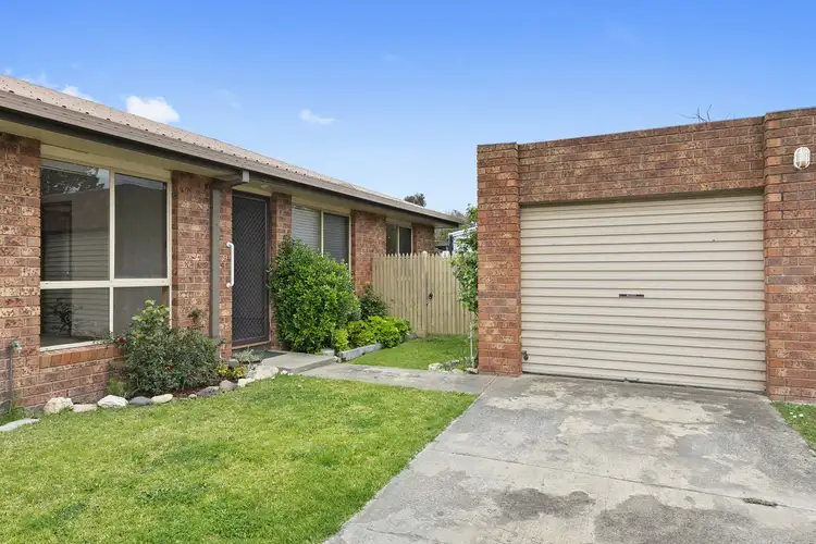 5-7 Henty Street