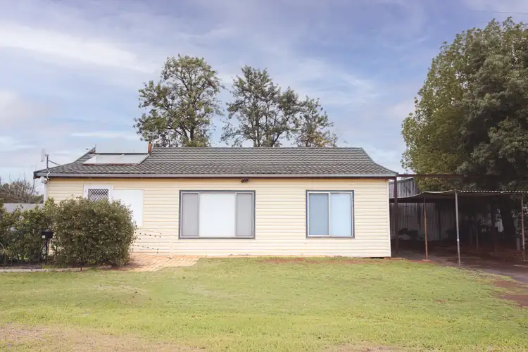 74 Oakes Road