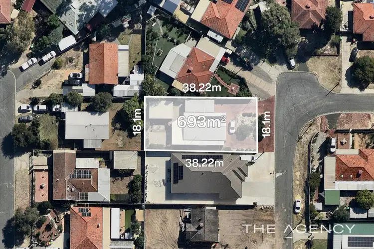23 Golders Way