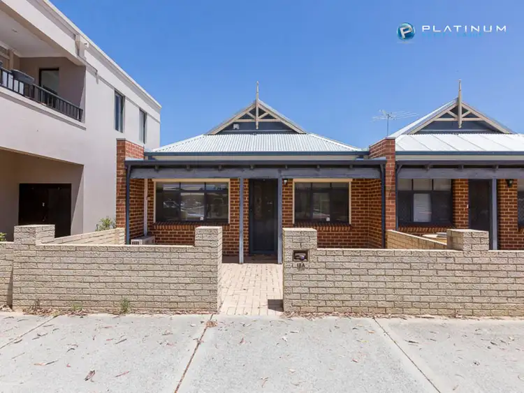 15A Regent Park Road