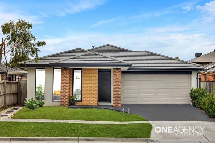 27 Treeve Parkway