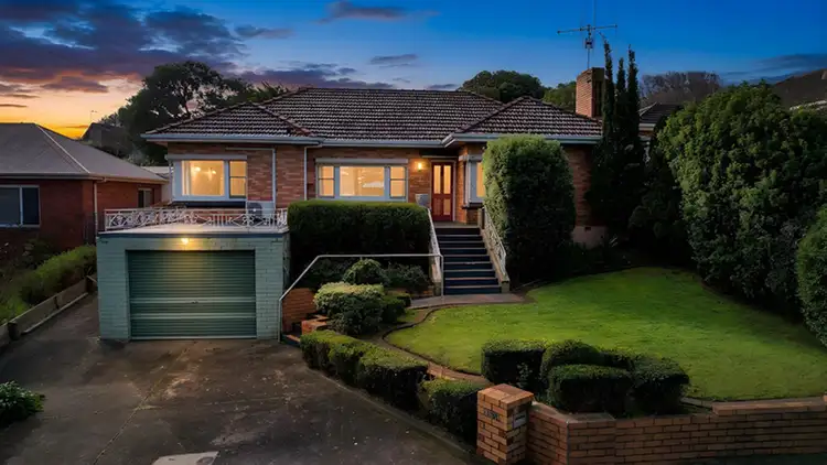 388 Raglan Parade