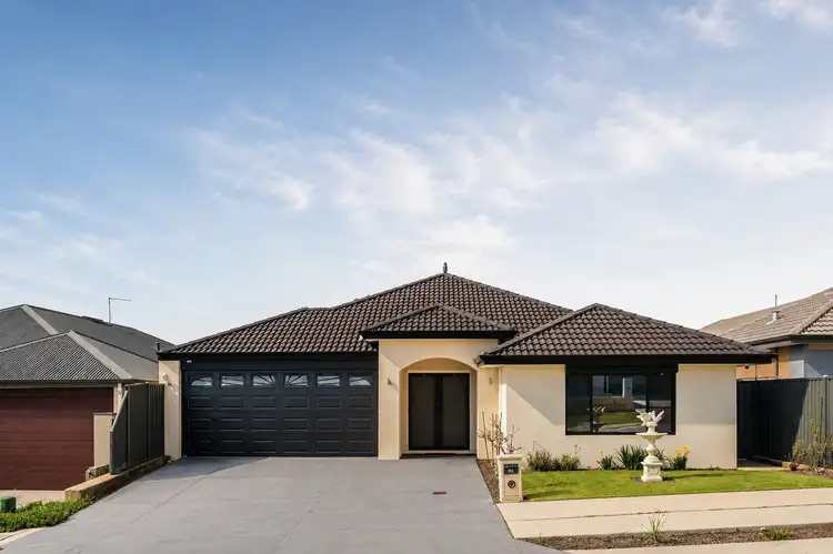 14 Lampone Street
