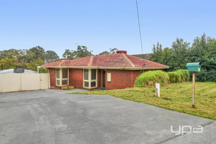 25 Clovelly Drive