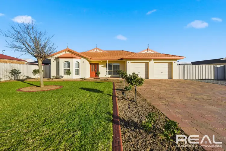 3 Jean Avenue