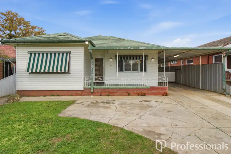 84 Urana Street