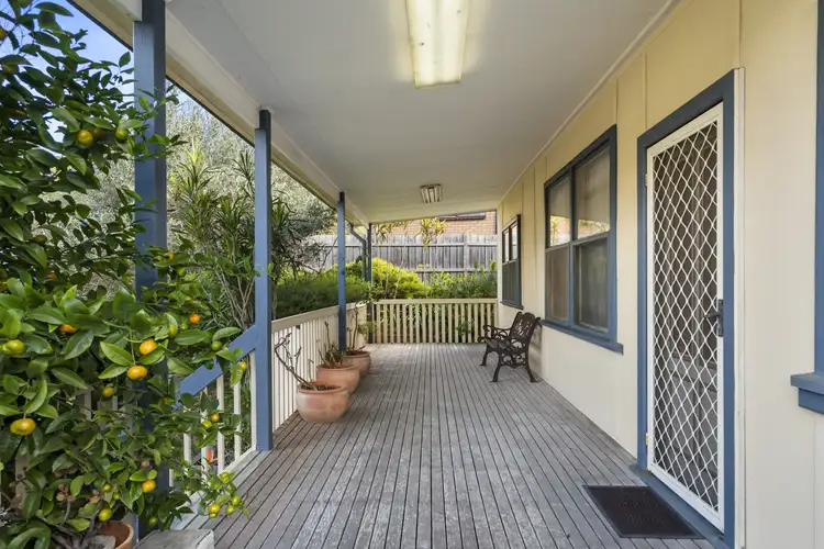 38 Valentine Street