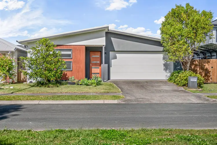 35 Harlequin Road