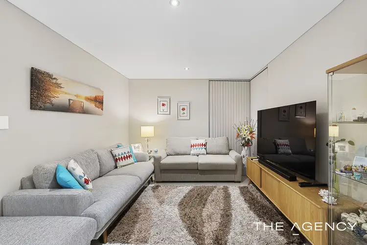 12 Smiths Avenue