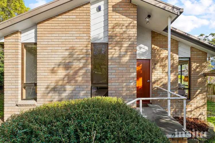 3 Sutton Court