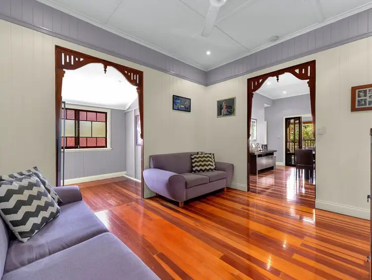 37 Macrossan Avenue