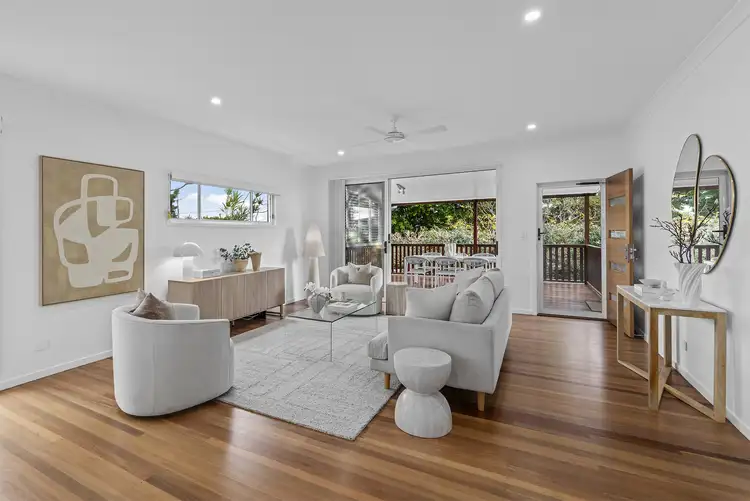 5 Ormeley Street