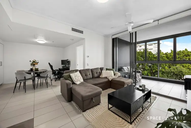 2 Harbour Road