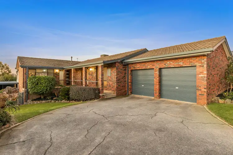 294 Bimbadeen Avenue